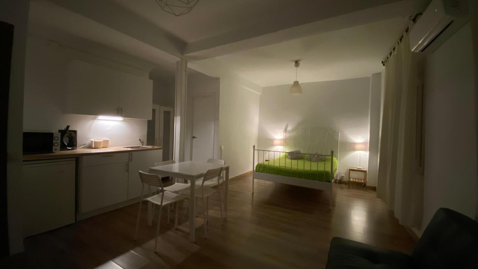 Alojamiento En El Centro De Toledo Appartement Buitenkant foto