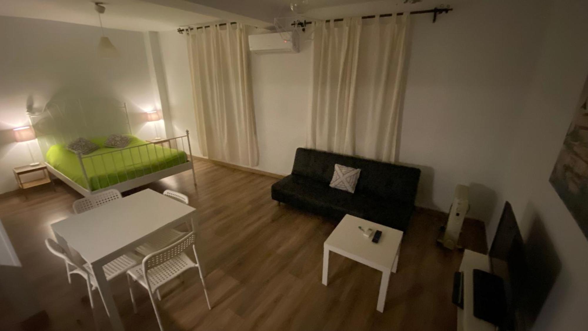 Alojamiento En El Centro De Toledo Appartement Buitenkant foto