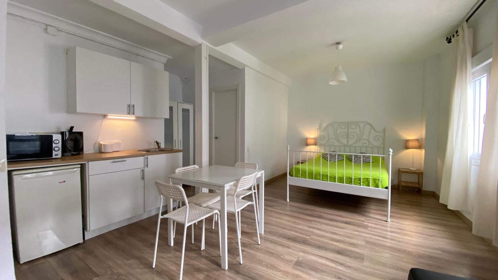 Alojamiento En El Centro De Toledo Appartement Buitenkant foto