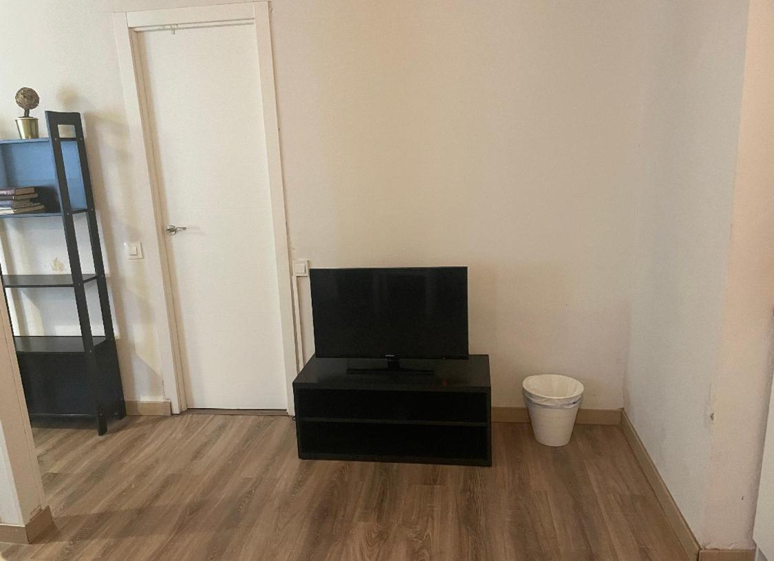 Alojamiento En El Centro De Toledo Appartement Buitenkant foto